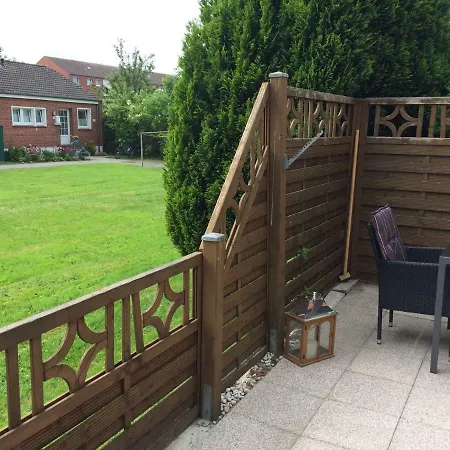 Ferienwohnung „Lüttje Nüst“ Emden Exterior foto